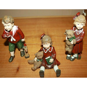 Americana Children With Toys Resin Set of Three GUC